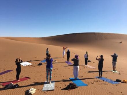 Stage yoga désert du maroc